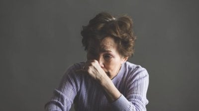 【科普广播站/01】杨卉颖/我们要如何 在更年期时保护大脑？