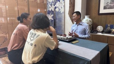 【专题】融合传承创新老手艺   茶艺馆走出茶艺新路径