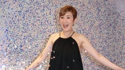 19岁爱女考上美国名校 吴君如笑喊努力赚钱交学费