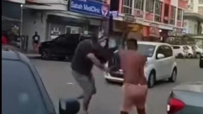 称呼不当引发冲突  2派人马餐厅互殴