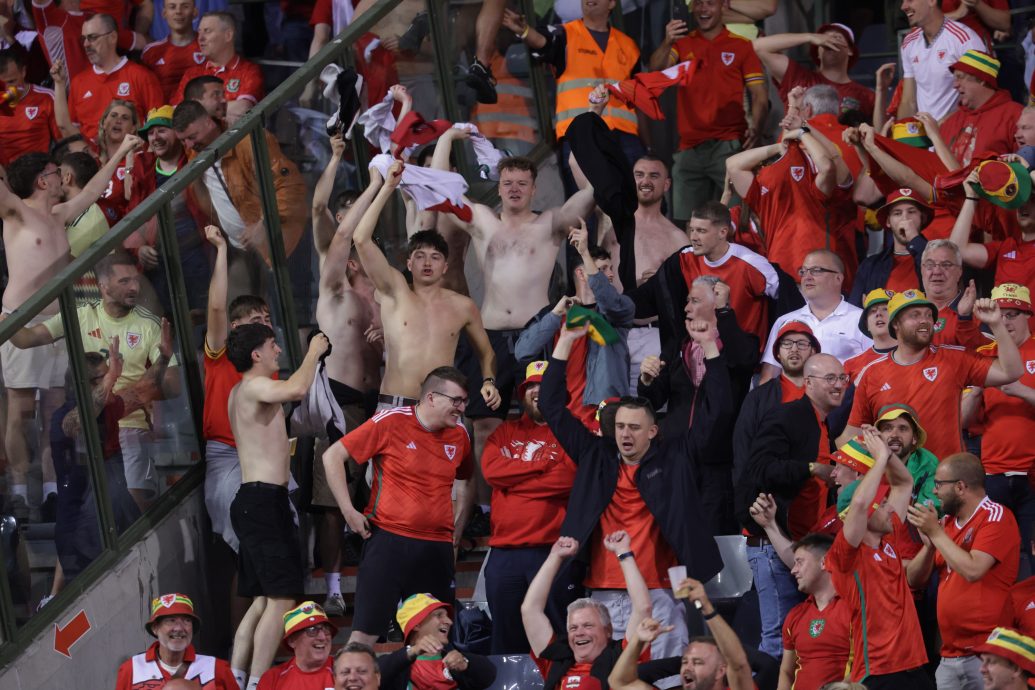 2026年世界杯入选赛| 德布劳内轰致胜球  比利时进球大战险胜红龙