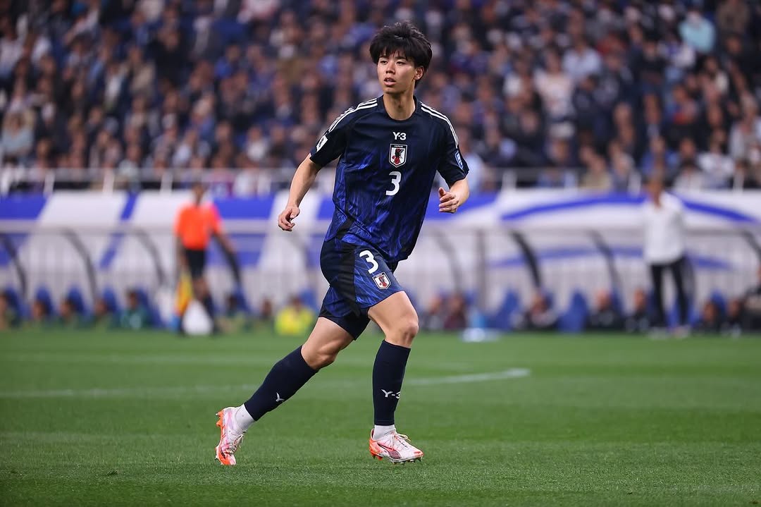 21岁左闸科尔克兹来投  红军今夏续疯狂补强