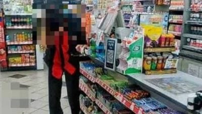 1晚2便利店被劫 2店员被袭受伤