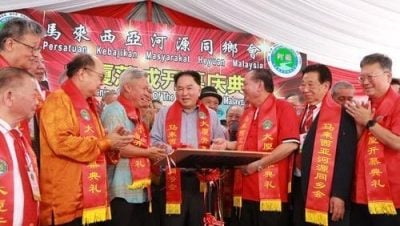 刘瑞发：马河源大厦落成  华社精神象征