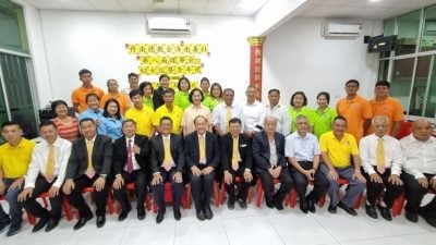 济南善社换届 理事宣誓就职