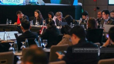东盟能源高官会议成果 . 纳10月部长会议议程