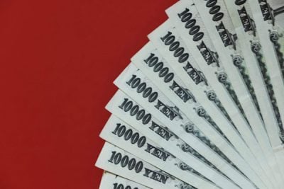 美国明目张胆干涉日本  要求升息“导正日圆弱势”