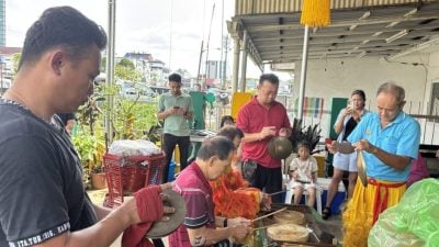 黄惟玄：说闽南话都难何况演戏  人才传承闽剧最大挑战