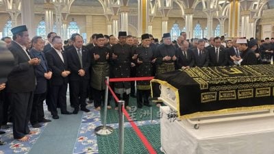 道格拉斯：部长夫人协会大厦落成功臣  祖玛安妮心怀砂拉越