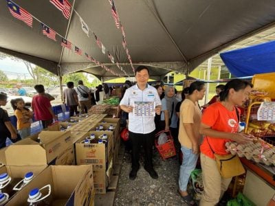 赵俊文：反应热烈 . 爱心促销符民众需求