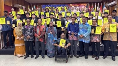视频 | 甲STPM成绩佳  37人考获4.0满分  两人全国最佳！