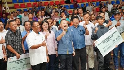 陈泓缣：政府捎逾160万 助沙小园主翻种油棕