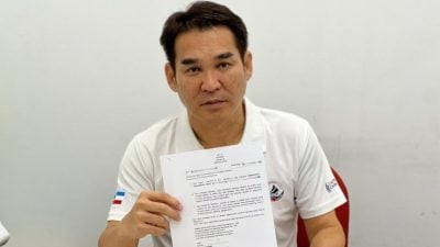 黄俊奇：水务局逼签文件 水压低 不得索赔