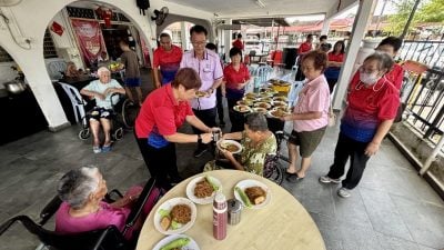 AgeCope召开全国线上会议 探讨安老院护工问题
