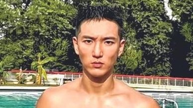 拍戏难得清凉 大热天抛下水 翟思铭大呼“爽”