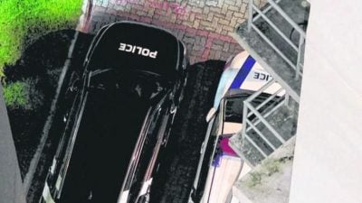 疑因感情纠纷 男子遭捅腹浴血 幼孩向邻居求救