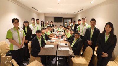林顺斌连任青团运总会长