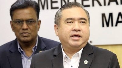 陆兆福：打造唯一航空监管机构 民航局航委会8月起整合