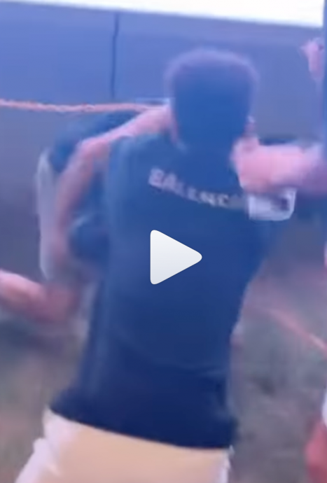 制止偷拍男却恐被控使用暴力 贴主喊冤:难道让他逃吗?