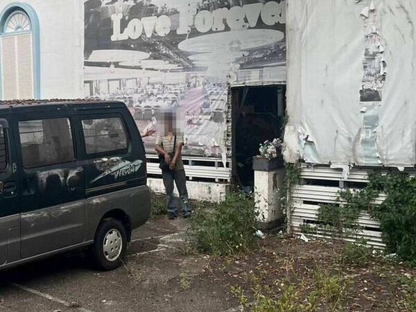 (已签发)笨贼误触高压电缆酿大停电 吓到致电员警自首