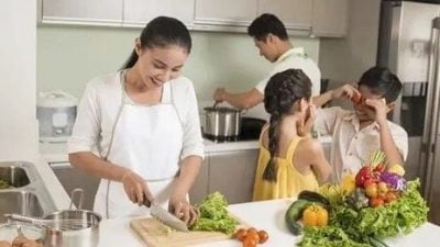 “家务不该全由妻子承担” 男子谈夫妻相处之道引热议