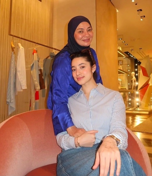 “我父母都没马来血统” 女星自曝非巫裔惹网民反感