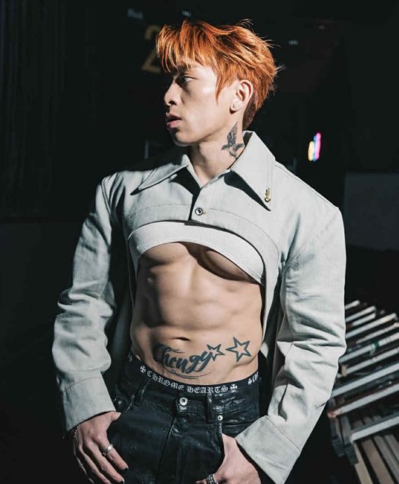 “清纯”Look与女友签纸结婚 Tyson Yoshi大日子竟睡过头