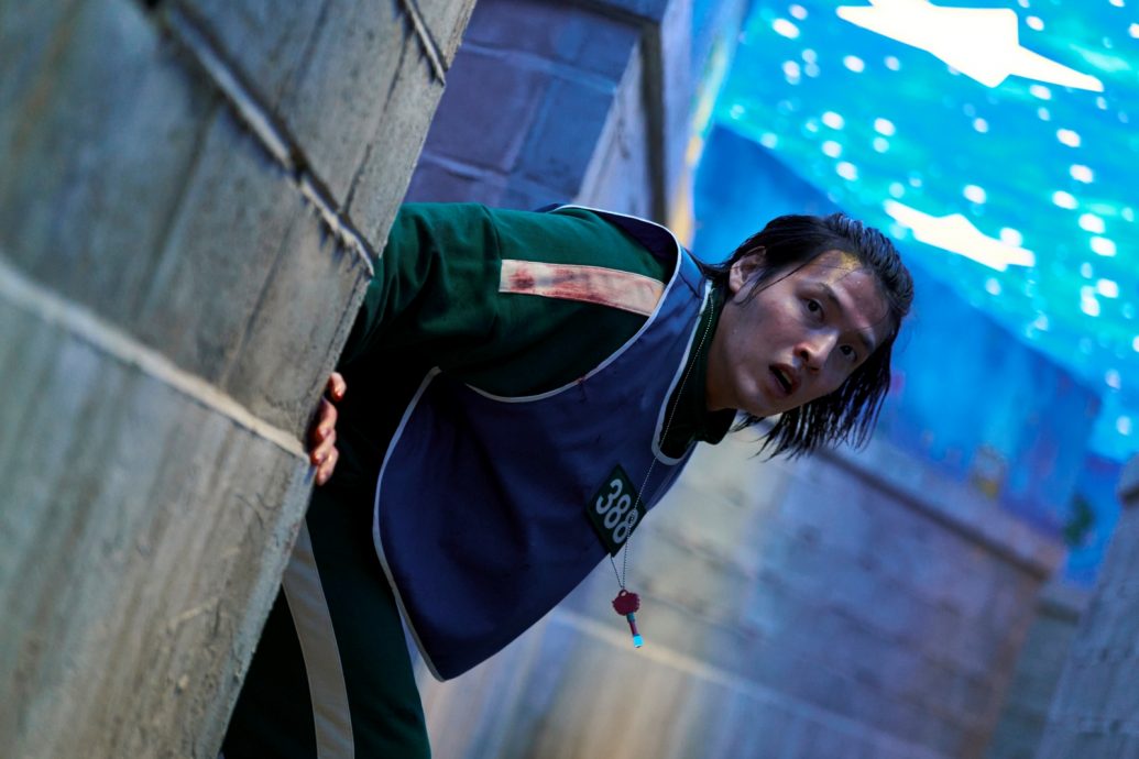 《鱿鱼游戏3》血腥残暴程度升级 李政宰崩溃痛喊:为何不杀我?