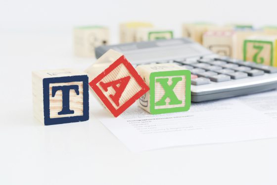  【299摄影配套风波／03】一堆繁琐程序，看懂才知道聘请外国专才有多难