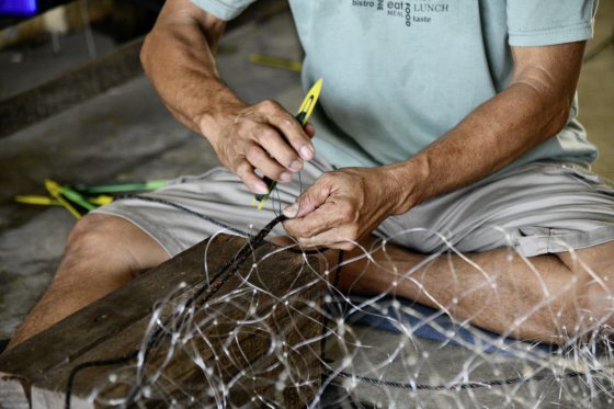 【马登船家:造船/02】不载渔获只载红树桐,一艘红树船耐用50年