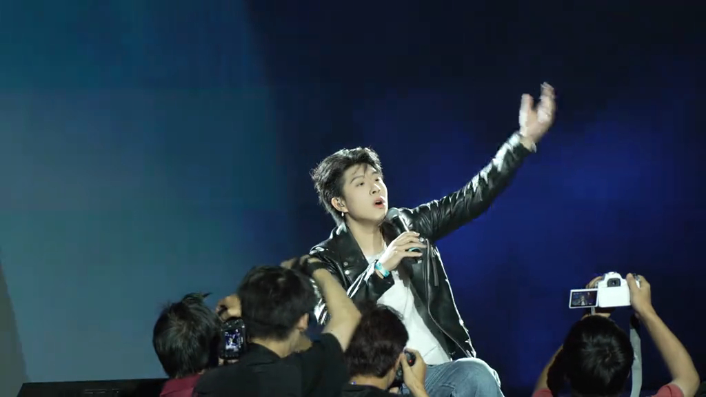 万梓良儿子十八变闯星途 被封少年版吴卓羲