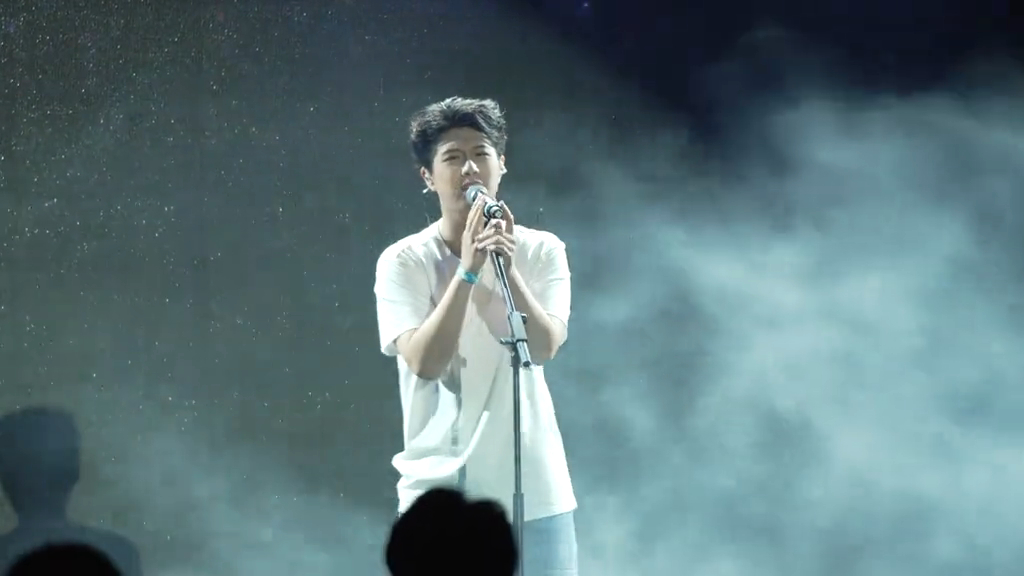 万梓良儿子十八变闯星途 被封少年版吴卓羲