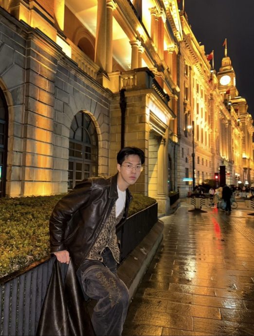 不当柜哥当偶像！邓丽君侄儿韩国拼出道 