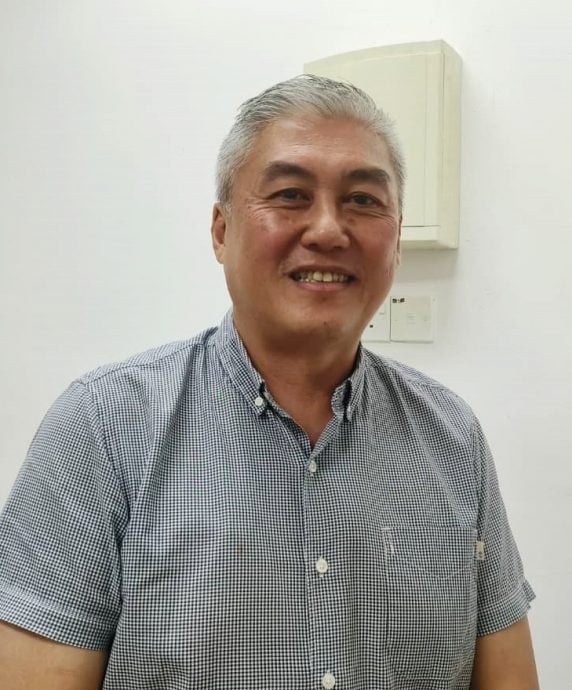 东(已发布）：刘斯勇健康为由辞职 吕炳全接任董事长职