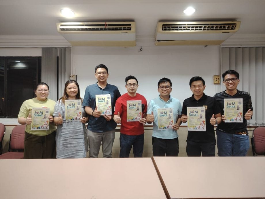 东:(已签发):登嘉楼中华总商会将于6月13日（星期五）及14日（星期六），早上10时至晚上10时，在KTCC购物广场盛大举办 “Karnival JOM SIHAT 2.0” 健康促进嘉年华。