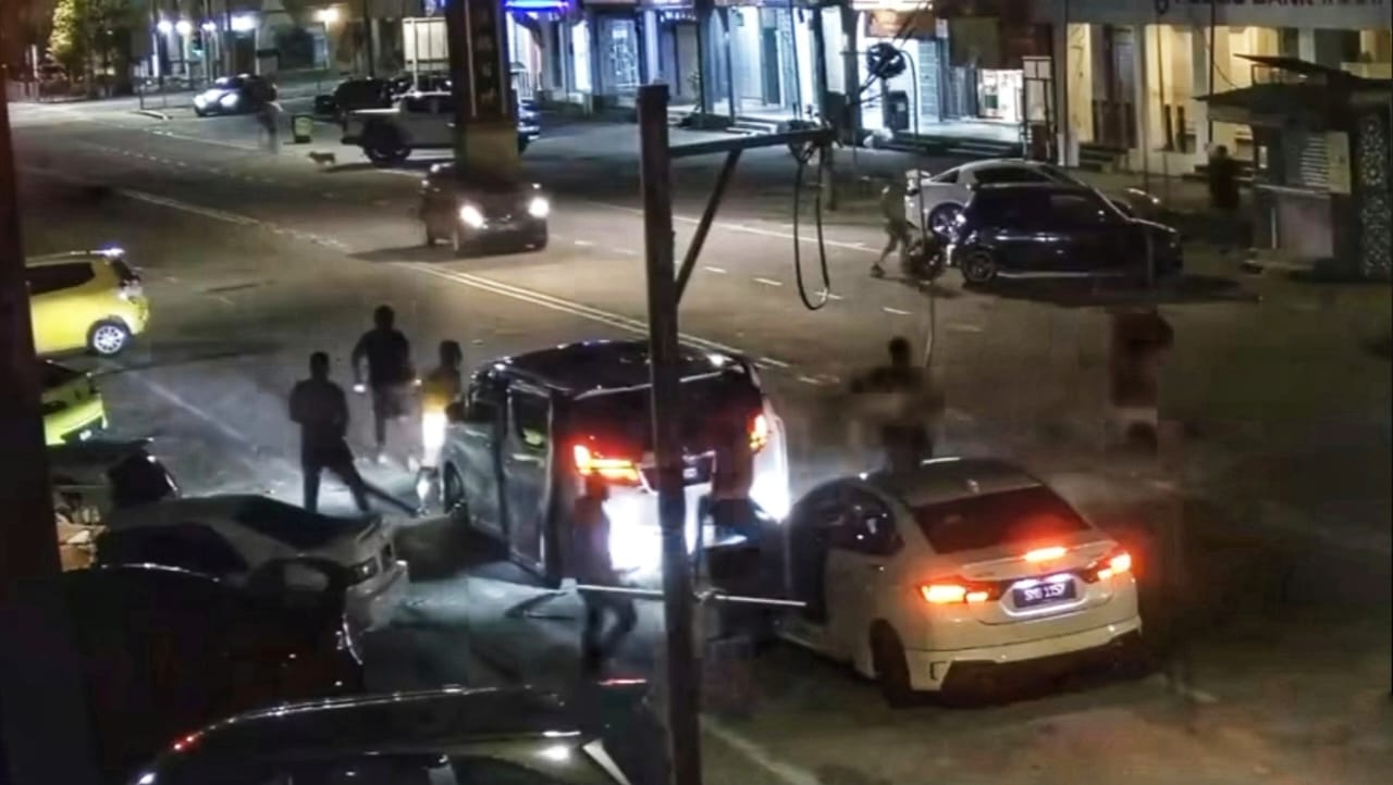 警追查哥本苏丹路群殴的3名涉案男