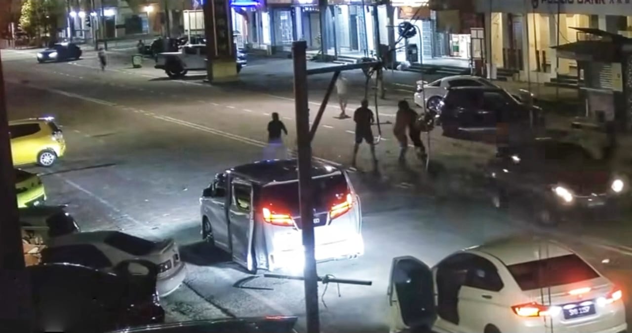 警追查哥本苏丹路群殴的3名涉案男