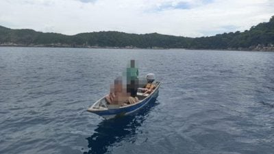 大马海事执法机构  停泊岛扣一涉无牌营运船只