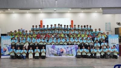 “走出去，動起來”中學生學佛營   65佛青齊聚共修共學