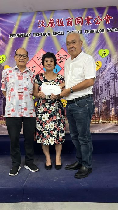 东：（已签发）会员情歌对唱PK赛 李美仪与李美芬摘冠