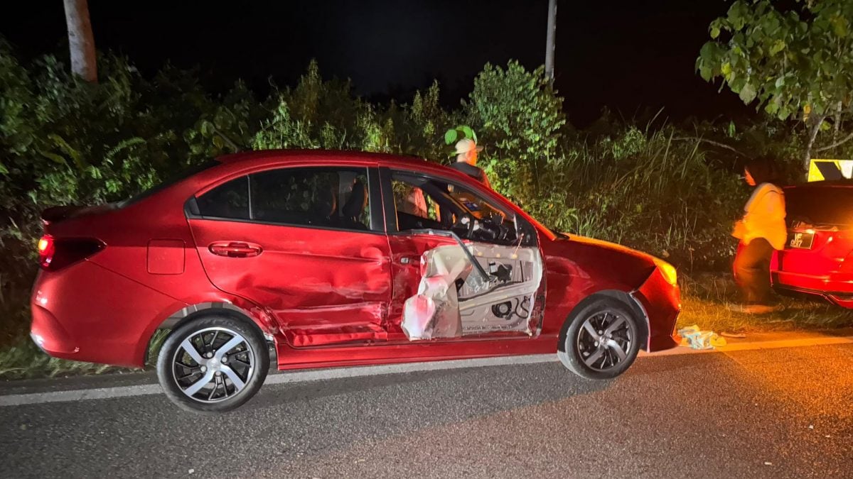 东：（已签发）拖格罗里与3车连环撞，工程师当场死亡