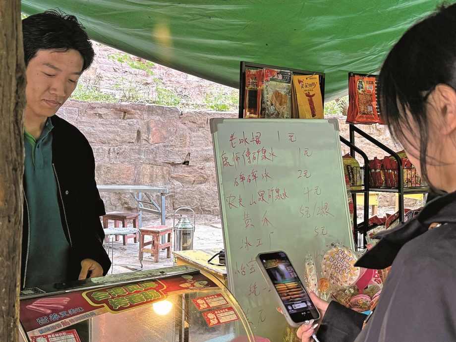 中国唯一破产5A级景区 龙潭大峡谷逆袭爆红