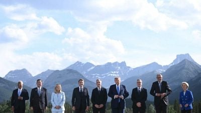 中方敦促G7多做正事