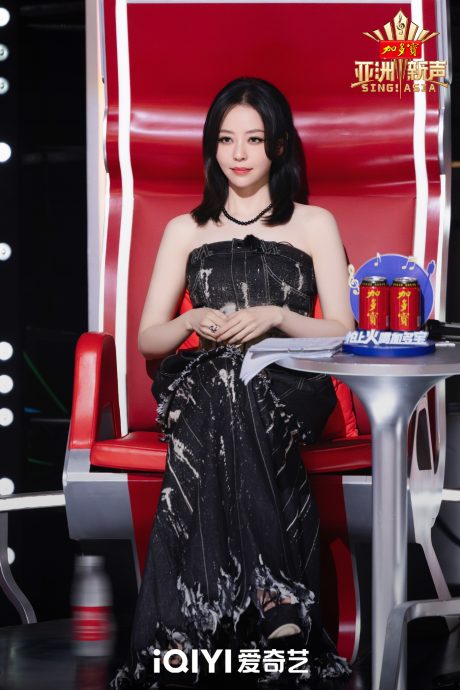 亚洲新声|陈颖恩胜李玖哲顺利晋级　阿木沙惜败落入突围赛争出线