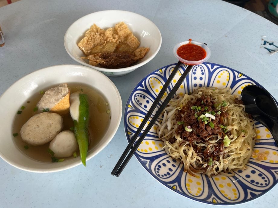 人气美食: 嘉宾阔别两年回归 招牌超大块酿料回来了