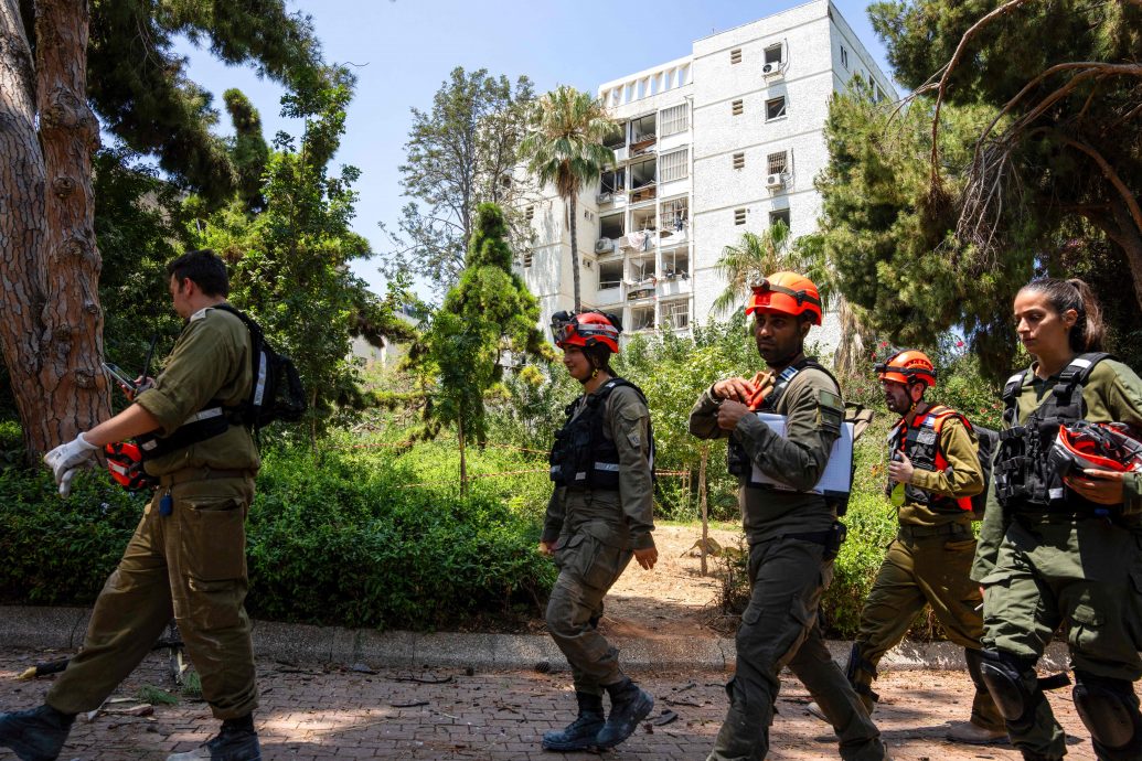 伊朗革命卫队警告美国 “等着令其后悔的回应”