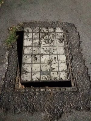 电缆贼连环作案 留下深坑威胁道安