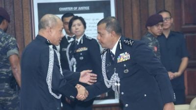 38年警涯几乎全献政治部  莫哈末卡立从基层走向一哥