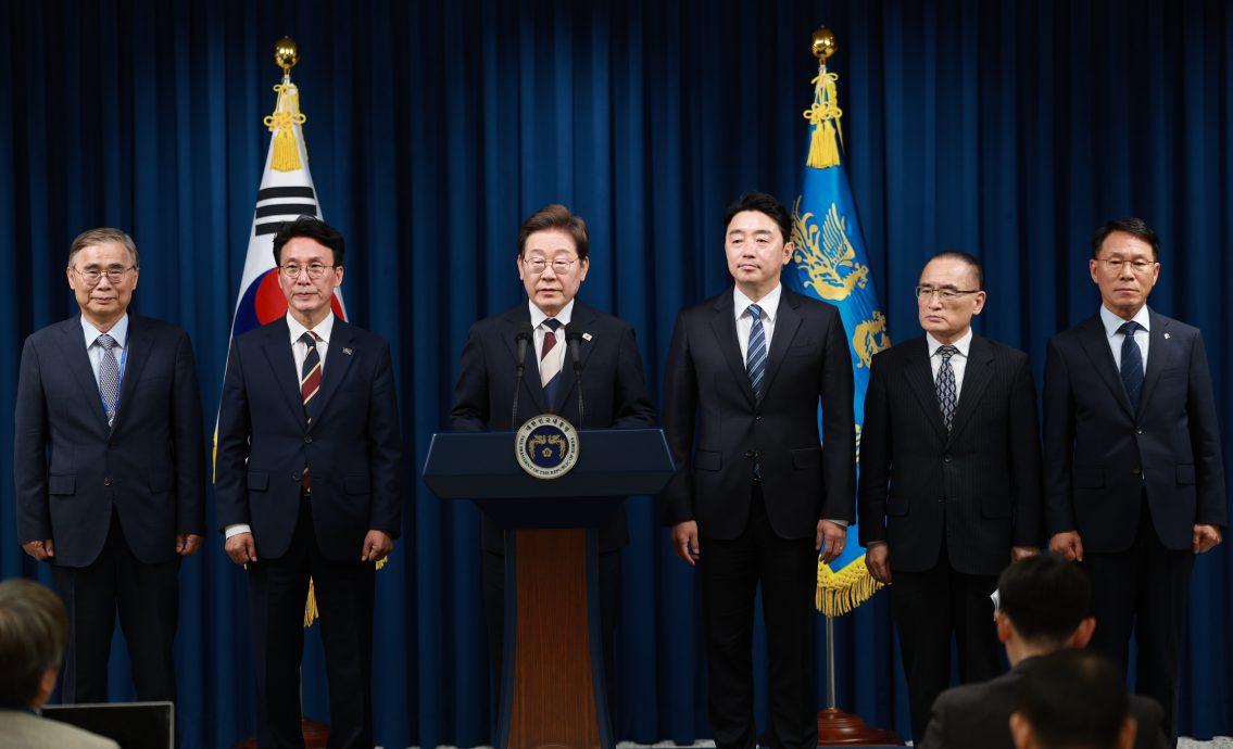 倾听民声 复苏经济 李在明誓当全民总统