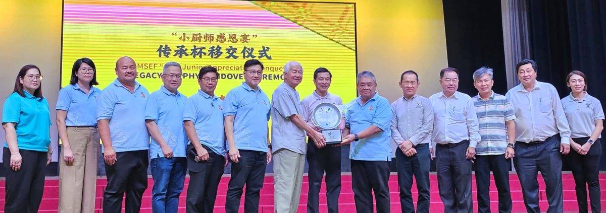 暖势力 | 霹4独中学生当一日“小厨师” 为宾客献佳肴 体验做饭的不易